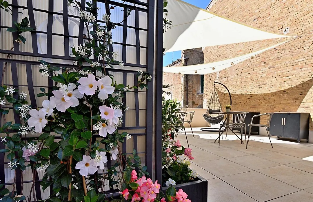 Dimore D'Avalos Boutique Bed & Breakfast-1